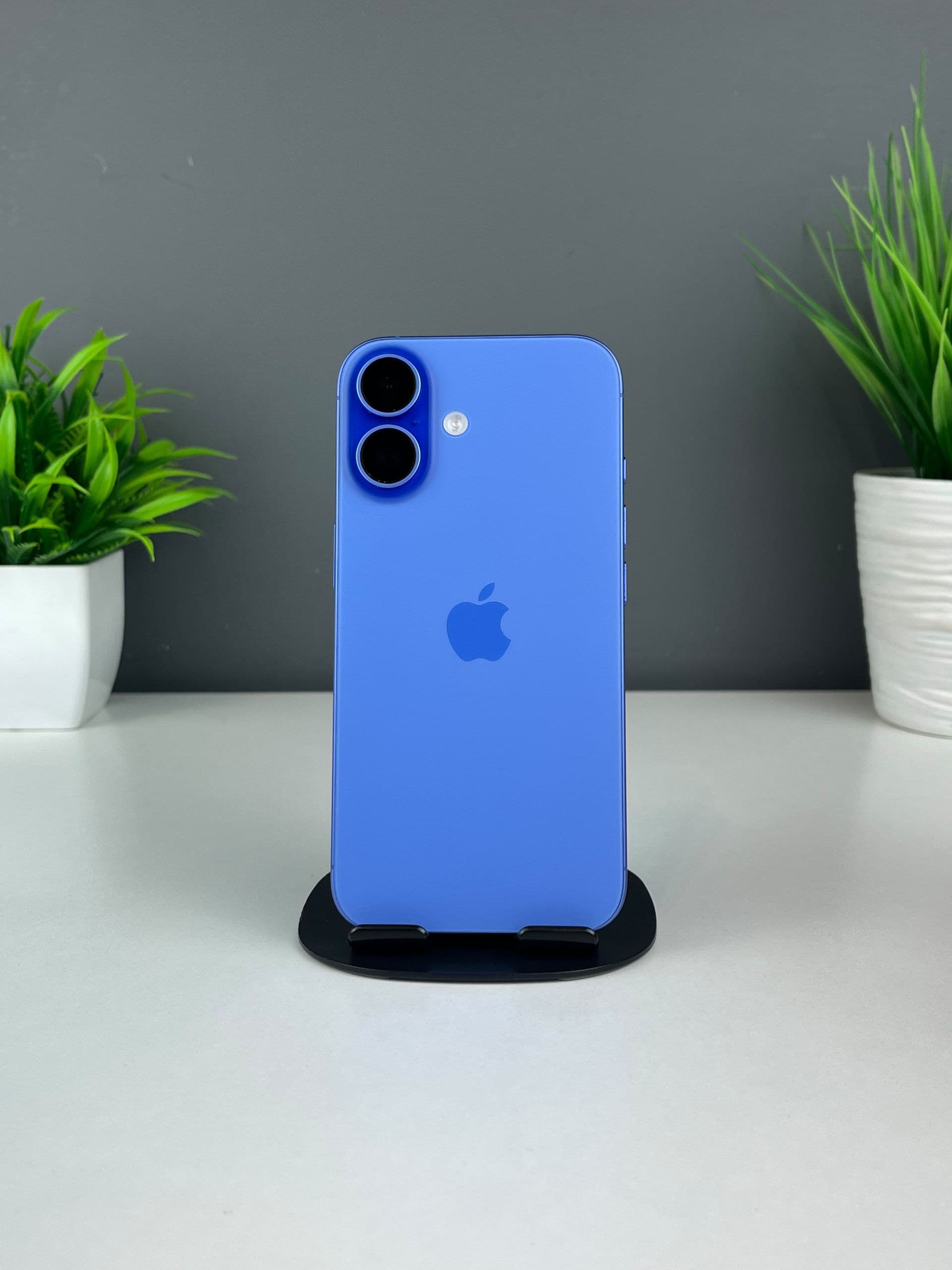 iPhone 16, 128 ГБ, Синий