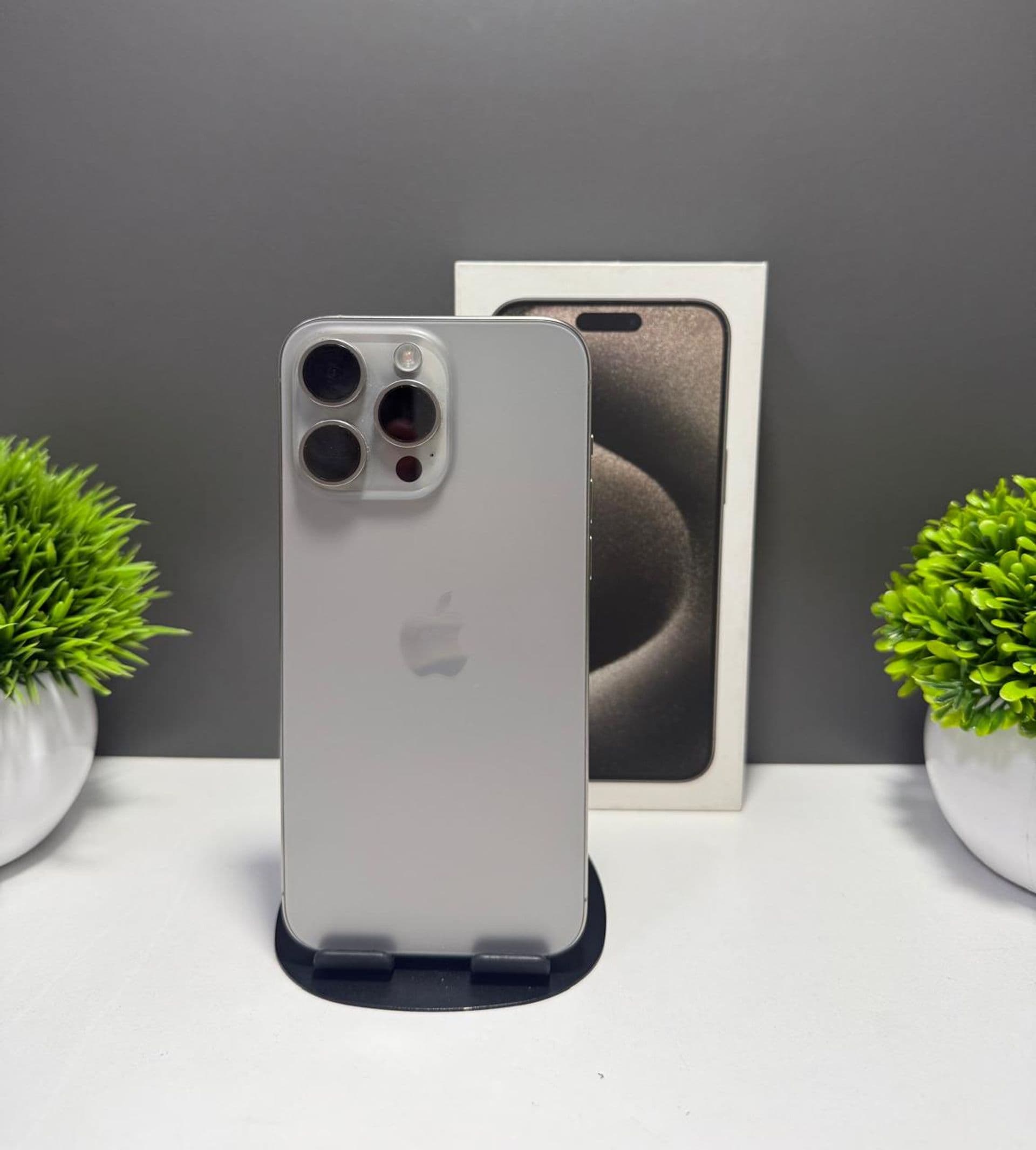 iPhone 15 Pro Max, 512 ГБ, Серый
