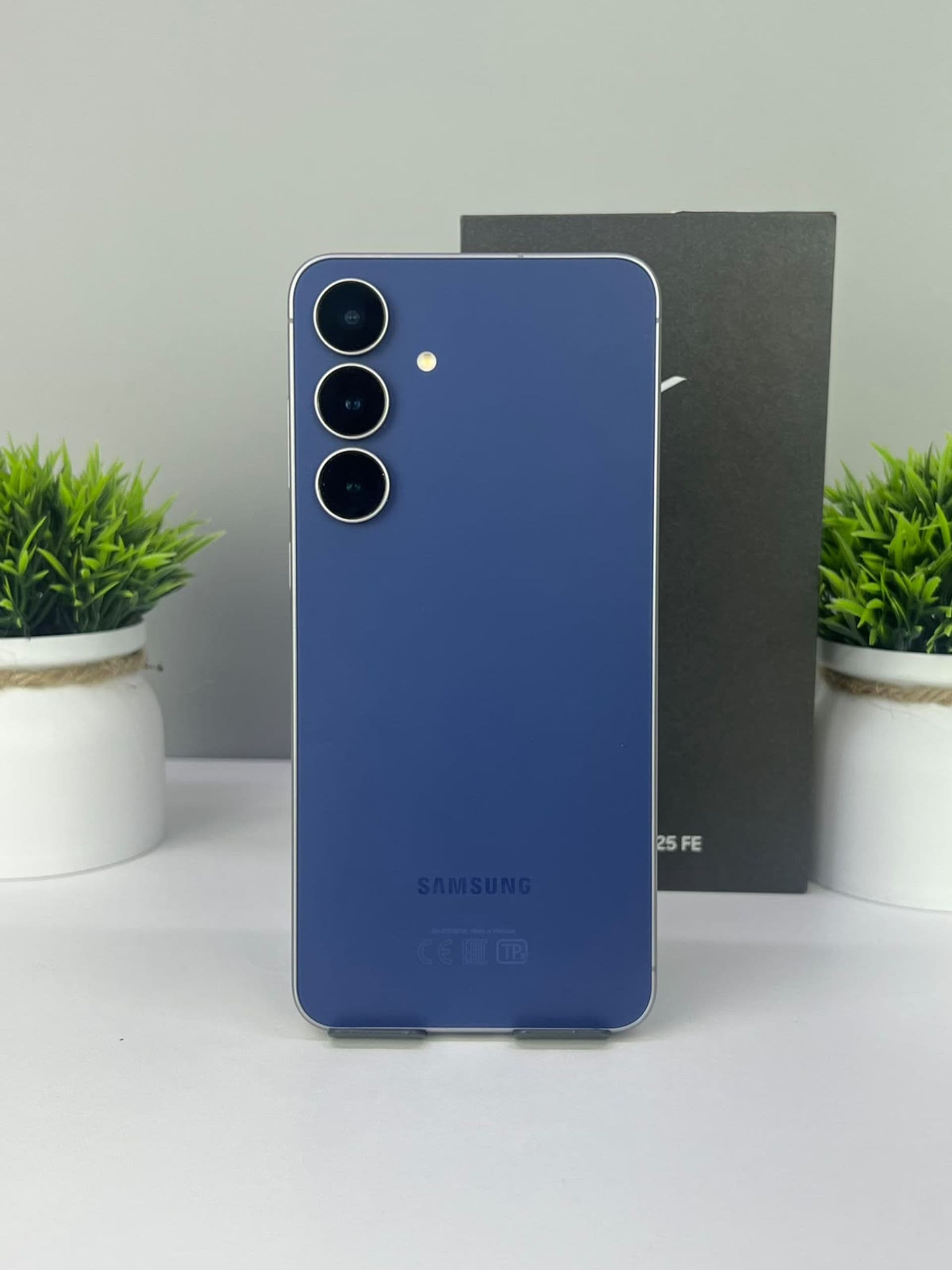 Samsung Galaxy S25 FE 5G, 256 ГБ, Синий