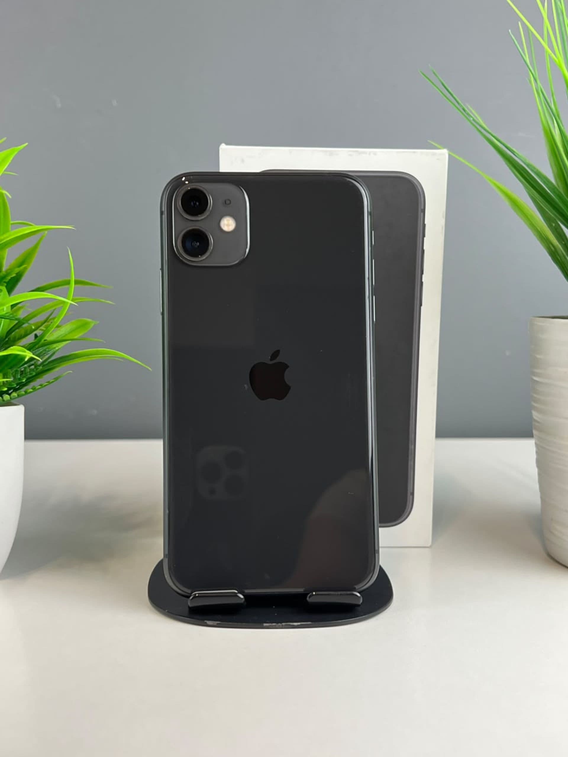 iPhone 11, 64 ГБ, Черный