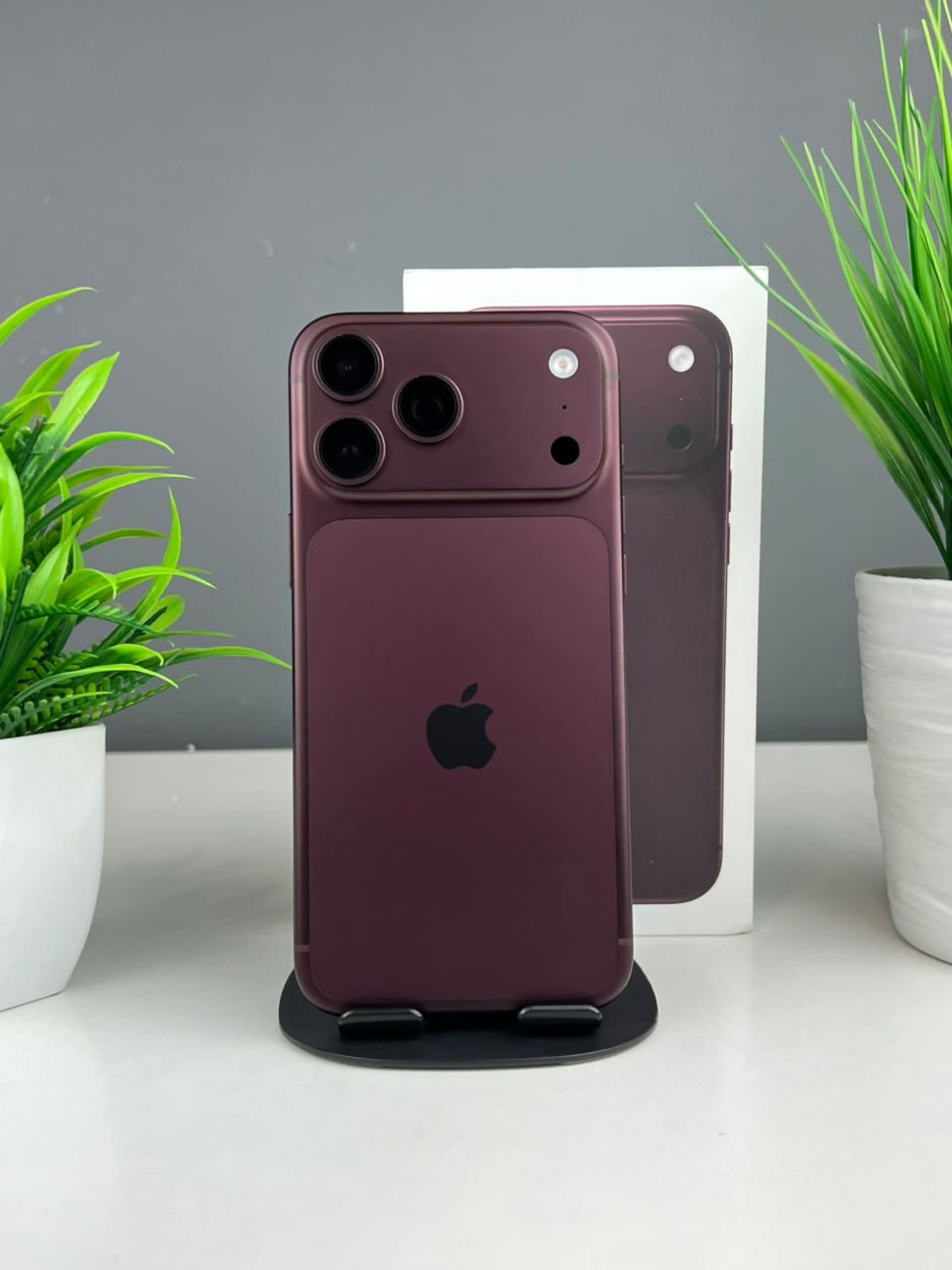 iPhone 18 Pro Max, 512 ГБ, Бургунди