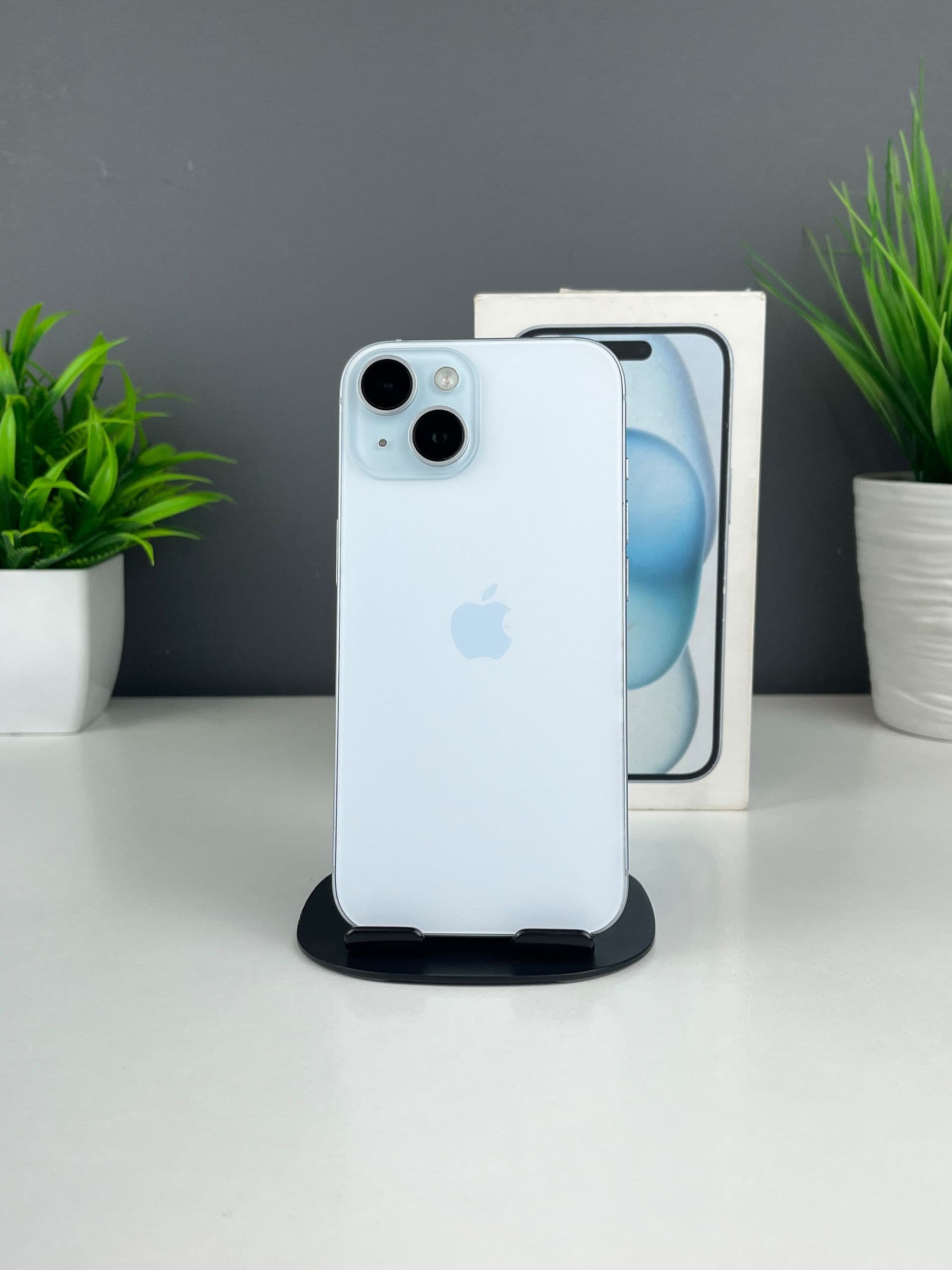 iPhone 15, 128 ГБ, Белый